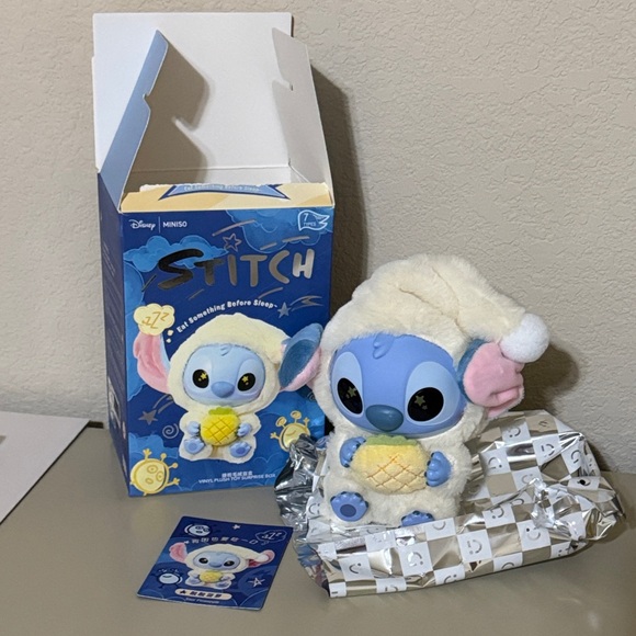 Disney Miniso Eat Something Before Sleep Stitch - confirmed pineapple - Picture 1 of 1